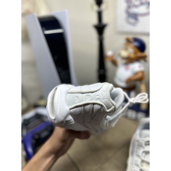 Nike Air Max 95 Essential Men's Size 8 Women's Size 9.5 White-Grey Fog VNDS - Picture 2 of 10